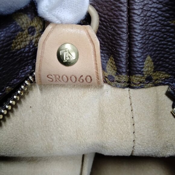 Louis Vuitton LV Shoulder Bag Luco Brown Monogram 690-082125 - Picture 8 of 9
